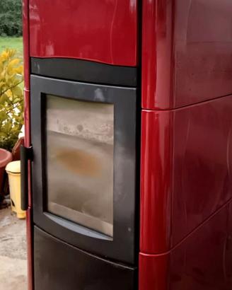 Stufa a pellet Extraflame Lucrezia Idro 25