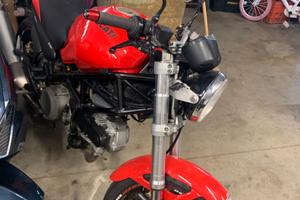 Ducati monster 600