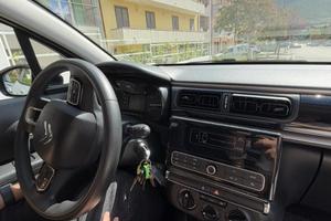 C3 autocarro 4 posti  diesel con impianto a gas