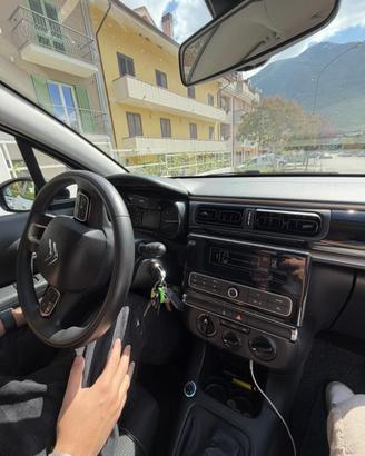 C3 autocarro 4 posti  diesel con impianto a gas