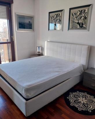 Letto matrimoniale con contenitore