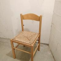 SEDIE IN LEGNO – 2 PEZZI IN BUONO STATO!  