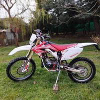 hm cre  50 2011