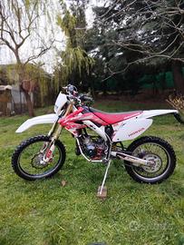 hm cre  50 2011