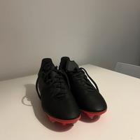 Scarpe da calcio taglia 41