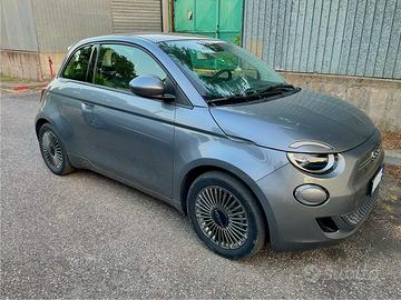 Fiat 500 elettrica Icon+ 42kwh