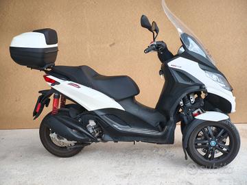Piaggio MP3 300 hpe