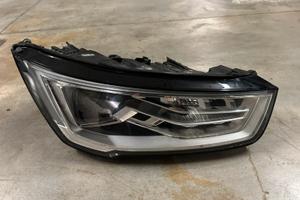 Faro destro led audi a1