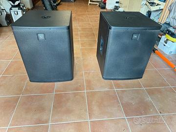 Electro-Voice ELX118P Subwoofer Attivi