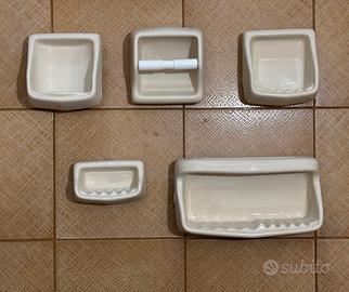 Set accessori bagno in ceramica
