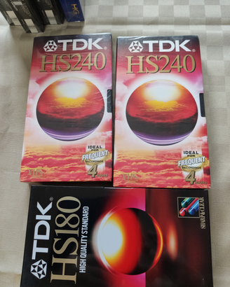 Lotto 3VHS nuove diversa durata