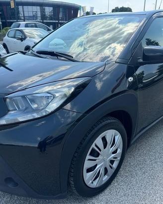 Toyota Aygo X 1.0B (72 CV) Active