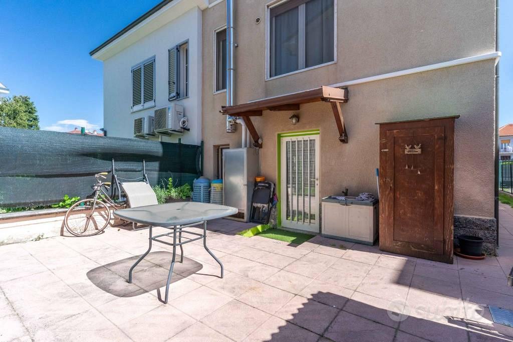 Villa di 186 m² con 4 locali e box auto doppio a C - Vista 4