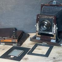 Antica fotocamera  giapponese collodio wet plate