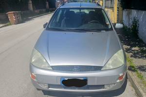 Ford Focus station wagon 1.6 impianto metano