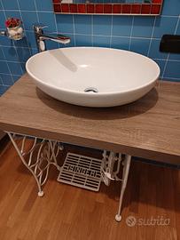 lavello ovale bagno con base vecchia Singer