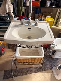 Sanitari e lavabo Globo