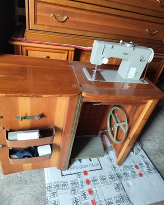 machina da cucire PFAFF  90