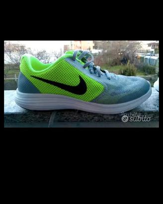 Nike x ragazzi/e mod. Revolution 3 n.38