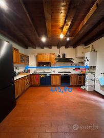 Cucina in legno (no frigo, forno e piano lavoro)