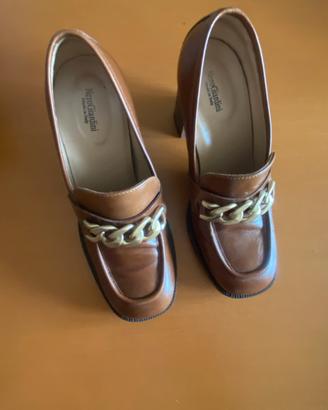 Scarpe da donna Nero Giardini, mai usate.