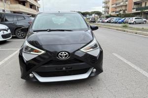 Toyota Aygo Connect 1.0 VVT-i 72 CV 5 porte x-cool