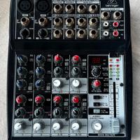 Behringer Xenyx 1002FX – Mixer 10 canali con effet