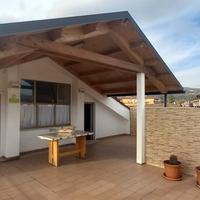 Appartamento con terrazza arredato