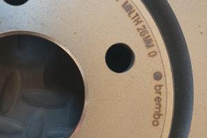 Brembo dischi anteriori Volvo S60 S80 V60 V70 XC70