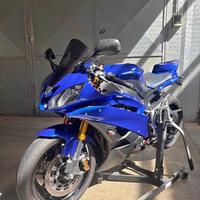 Yamaha R6
