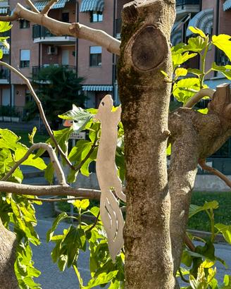 SCOIATTOLO DECORATOVO PER ALBERO DA GIARDINO