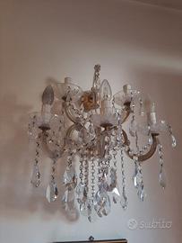 Applique con cristalli a goccia