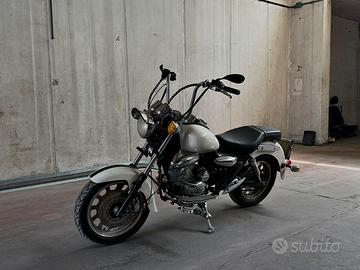 Keeway tributo Harley-Davidson