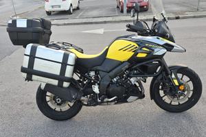 Moto Suzuki V-Strom 1000