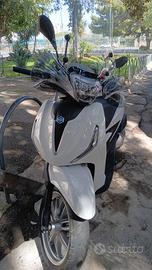 Piaggio Beverly 400 hpe 