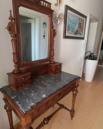 mobile antico stile umbertino