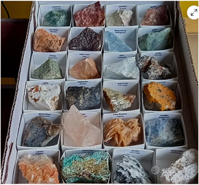 Condividi Minerali vari collezione 24 pezzi Crista