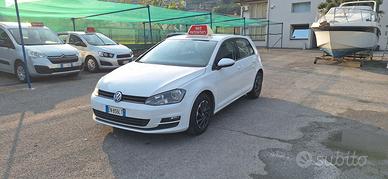Volkswagen Golf 1.2 TSI 105 CV 5p. Trendline BlueM
