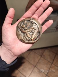 Medaglia commemorativa dell'Anno Santo 1975