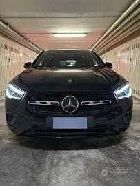 Mercedes-Benz GLA 200d - SPORT PLUS PACC. NIGHT
