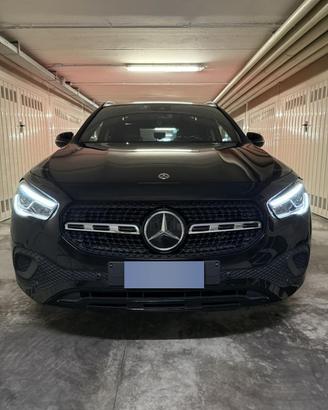 Mercedes-Benz GLA 200d - SPORT PLUS PACC. NIGHT