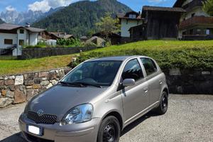 Toyota Yaris benzina 2005 5 porte