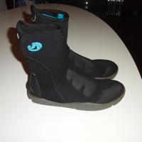 StivaliUnisexUsatiPochissimoMarca"Tribord"PerPesca