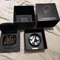 Powerbeats Pro verde militare