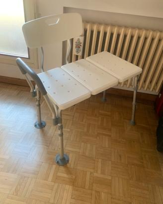 Sedile/panca per vasca da bagno regolabile
