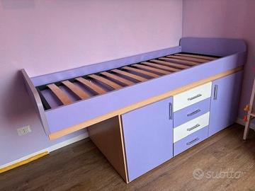 Letto per cameretta ragazza