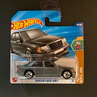 Hot Wheels - Mercedes Benz 500E