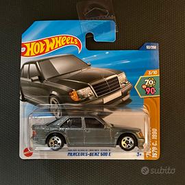 Hot Wheels - Mercedes Benz 500E
