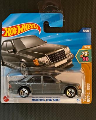 Hot Wheels - Mercedes Benz 500E