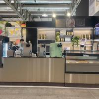 Arredamento completo per attività commerciale